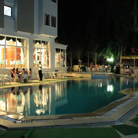 Nuova Hotel Otel Güzelçamlı