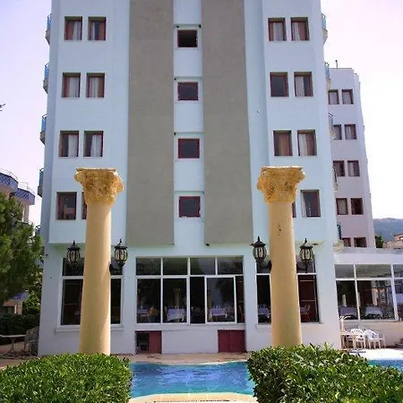 Otel Nuova Hotel Güzelçamlı
