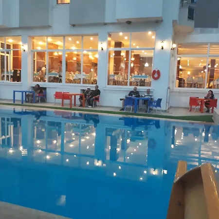 Otel Nuova Hotel 3*