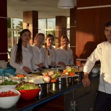 Otel Nuova Hotel Güzelçamlı