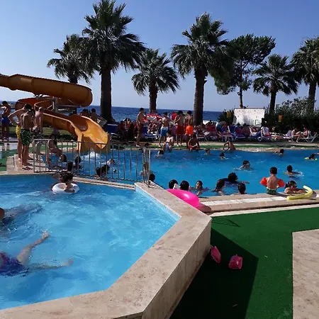 Nuova Hotel 3* Güzelçamlı