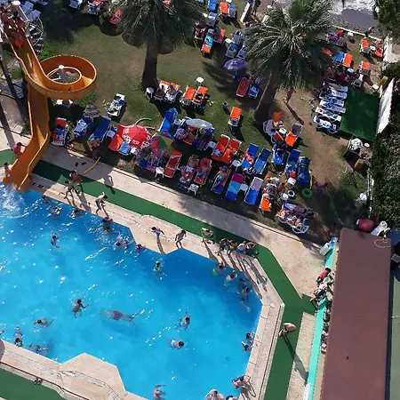 Otel Nuova Hotel 3*